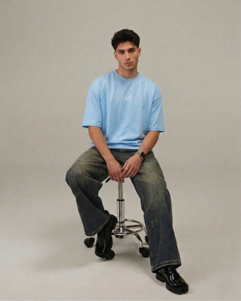 “QUIET” by Jozor [BABY BLUE BASIC]